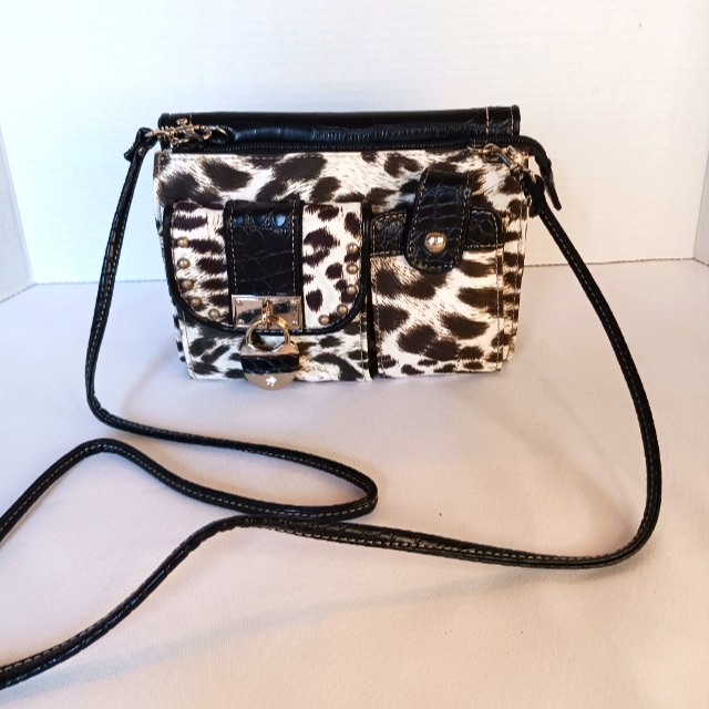 Kathy Van Zeeland Bag